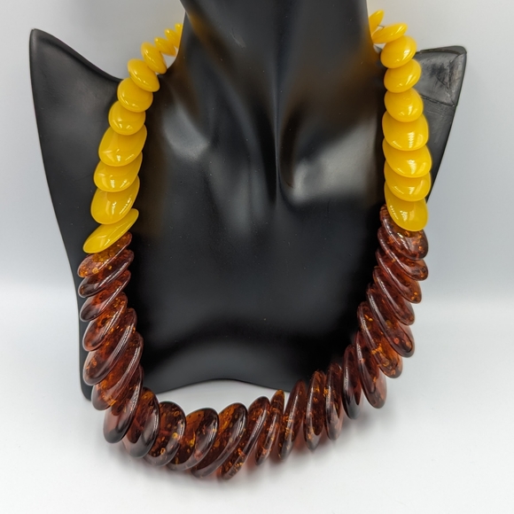 LARGE Graduated COGNAC & EGG YOLK Reconstituted AMBER DISCS RUNWAY NECKLACE 23" - Picture 5 of 15